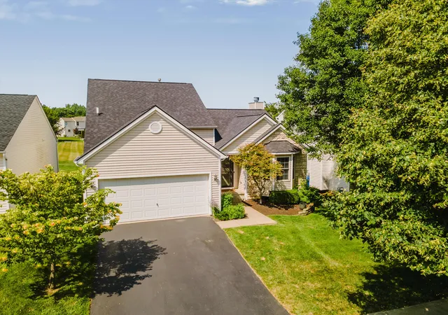 Homes for sale in Lewis Center, OH | 110 Kastlekove Dr, Lewis Center, OH 43035 | MLS# 226025056