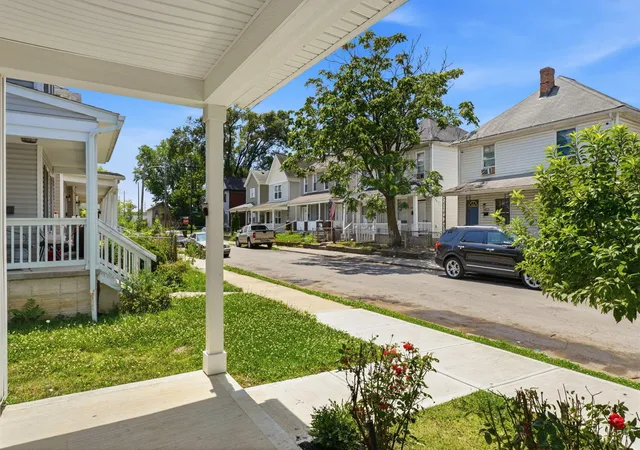 3rd image of 1848 S 6Th St, Columbus, OH 43207 | MLS# 226025282