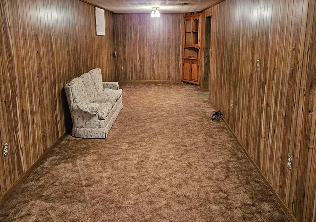 3rd image of 823 Wayne Dr, Heath, OH 43056 | MLS# 226024037
