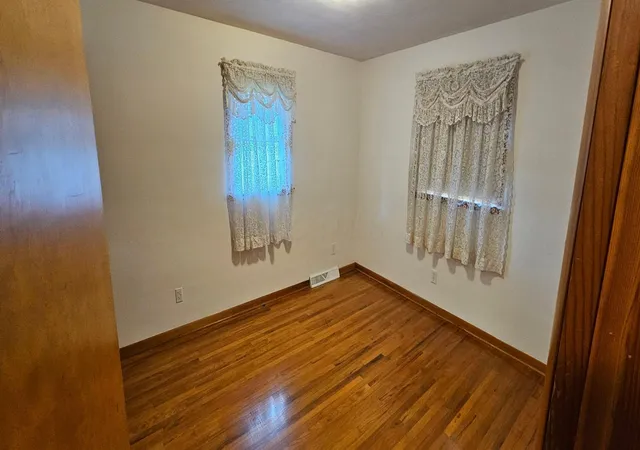 5th image of 823 Wayne Dr, Heath, OH 43056 | MLS# 226024037