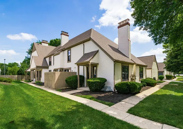 Homes for sale in Dublin, OH | 432 Edinburgh Rd, Dublin, OH 43017 | MLS# 226024789