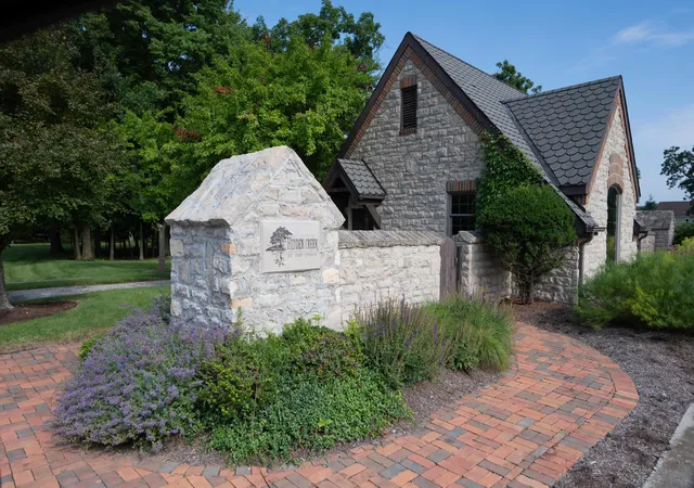 4th image of 129 Hidden Creek Dr, Galloway, OH 43119 | MLS# 226024049