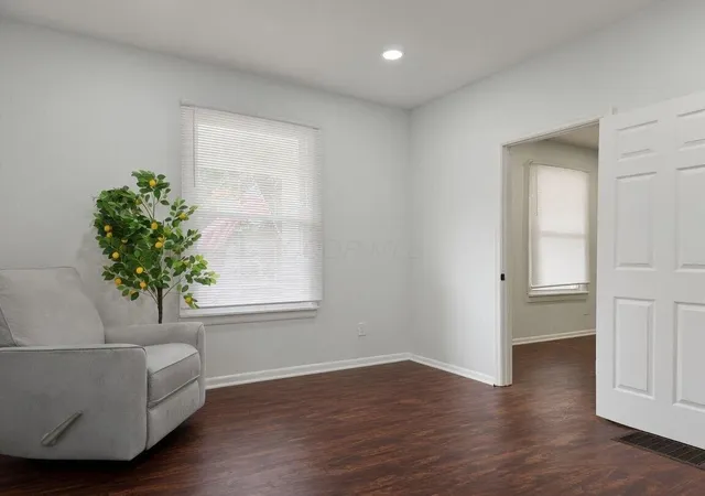 Photo 3 of Single family home for sale at 1468 E 25th Avenue, Columbus, OH 43211 | MLS# 226024055 | Listing updated on 2026-10-07