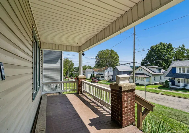 Photo 3 of Single family home for sale at 430 Clarendon St, Newark, OH 43055 | MLS# 226032982 | Listing updated on 2026-09-07