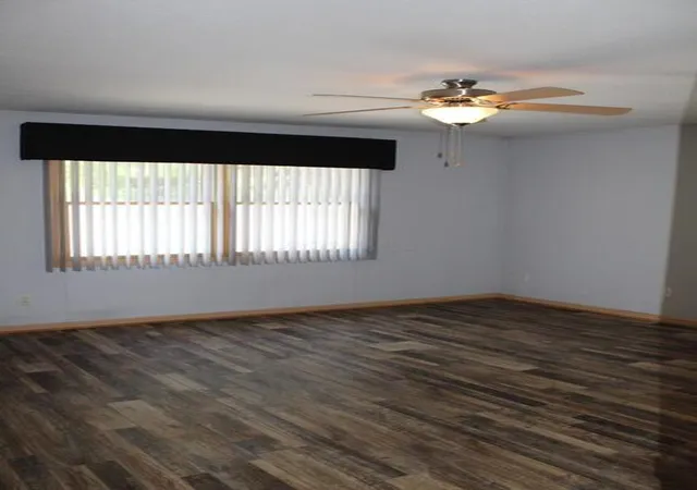 Listing Photo 4 - Condo for sale in building located at 175 Hanover Ct, Delaware, OH 43015
