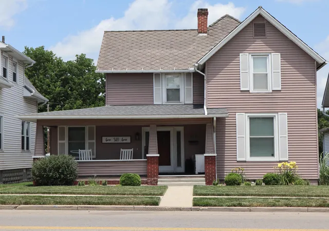 Homes for sale in Circleville, OH | 484 E Main St, Circleville, OH 43113 | MLS# 226024142