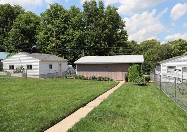 Homes for sale in Circleville, OH | 484 E Main St, Circleville, OH 43113 | MLS# 226024142