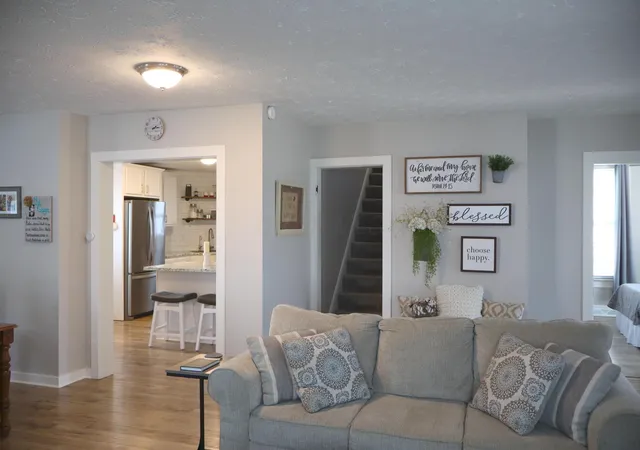image of 484 E Main St, Circleville, OH 43113 | MLS# 226024142