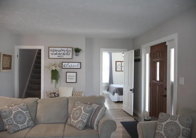 image of 484 E Main St, Circleville, OH 43113 | MLS# 226024142