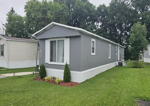 Homes for sale in Lewis Center, OH | 285 Walnut Blvd, Lewis Center, OH 43035 | MLS# 226024101