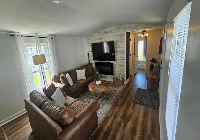 Homes for sale in Lewis Center, OH | 285 Walnut Blvd, Lewis Center, OH 43035 | MLS# 226024101