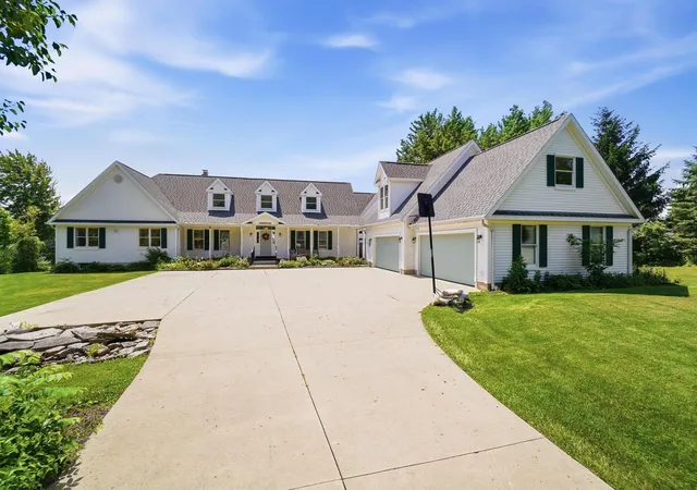1st image of 9521 Brock Rd, Plain City, OH 43064 | MLS# 226024494