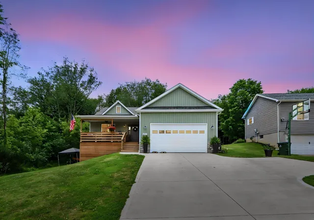 Homes for sale in Howard, OH | 421 Mcintosh Dr, Howard, OH 43028 | MLS# 226024258