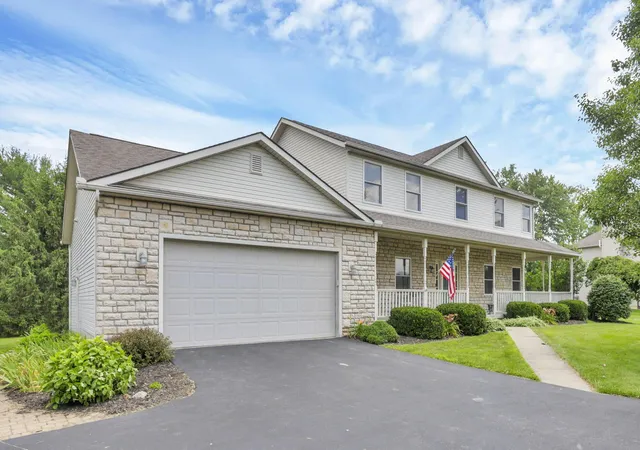 Homes for sale in Pataskala, OH | 48 Melissa Ct, Pataskala, OH 43062 | MLS# 226024750