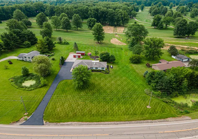 Homes for sale in Centerburg, OH | 3084 Columbus Rd, Centerburg, OH 43011 | MLS# 226024136