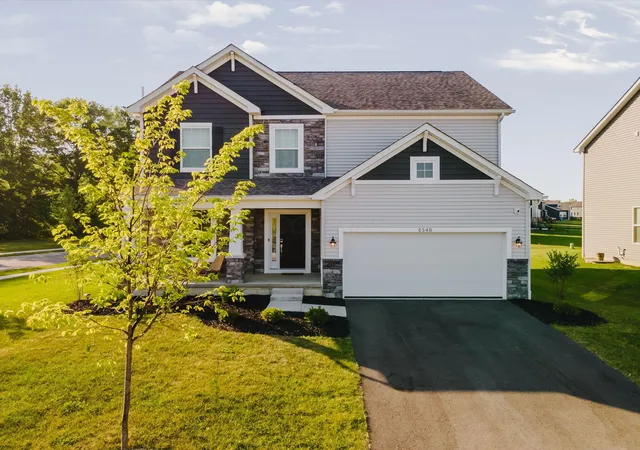 Homes for sale in Powell, OH | 6548 White Star Dr, Powell, OH 43065 | MLS# 226024603