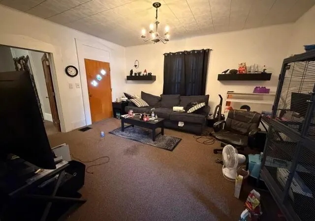 4th image of 329 N Main St, Utica, OH 43080 | MLS# 226024143