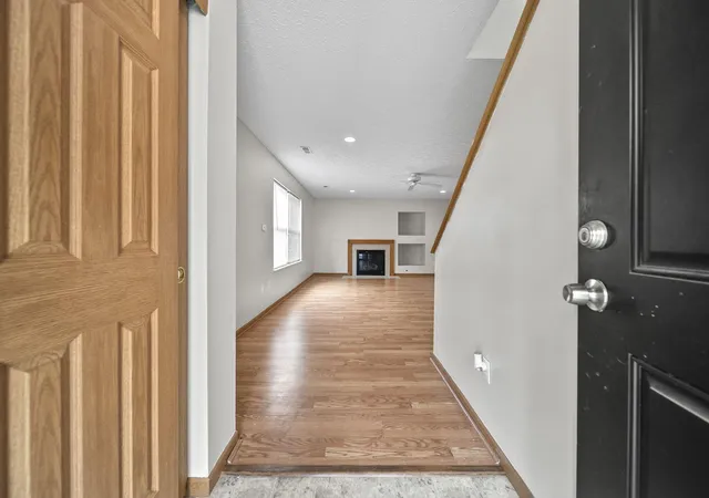 Photo 3 of Single family home for sale at 3691 Parker Knoll Ln, Columbus, OH 43219 | MLS# 226024156 | Listing updated on 2026-09-14