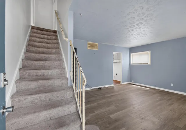 4th image of 2418 Century Dr, Columbus, OH 43211 | MLS# 226024559