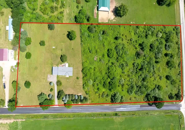 Homes for sale in Mount Gilead, OH | 4625 County Rd 98, Mount Gilead, OH 43338 | MLS# 226025068