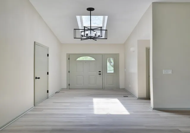 4th image of 28 Meadow View Ct, Powell, OH 43065 | MLS# 226024567