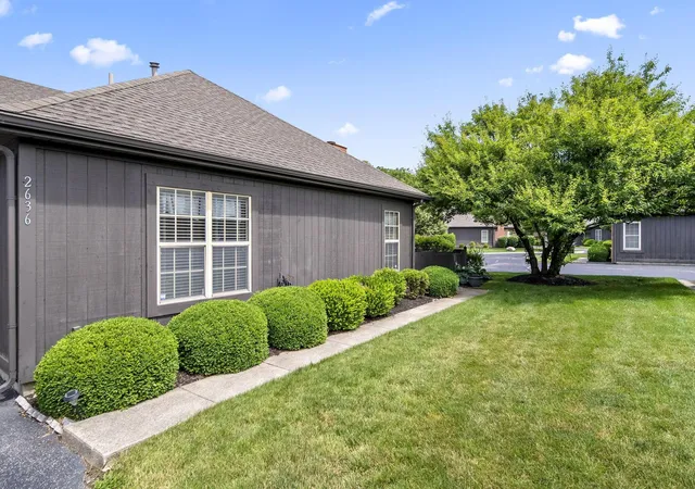 Homes for sale in Columbus, OH | 2636 Trottersway Dr #29, Columbus, OH 43235 | MLS# 226024167