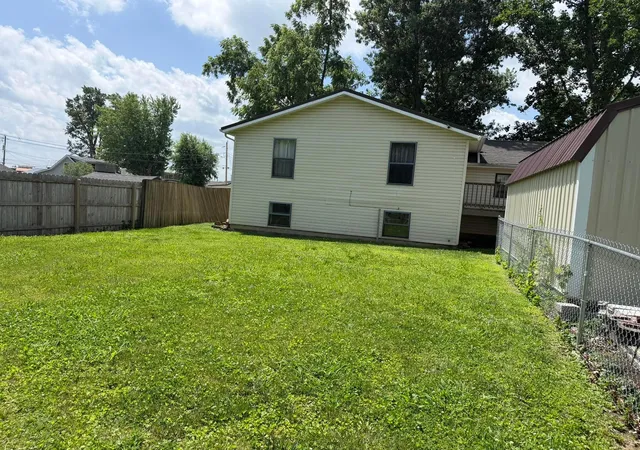 Homes for sale in Buckeye Lake, OH | 130 Elliott Ave, Buckeye Lake, OH 43008 | MLS# 226024270