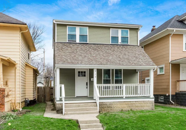Homes for sale in Columbus, OH | 210 S Terrace Ave, Columbus, OH 43204 | MLS# 226024407
