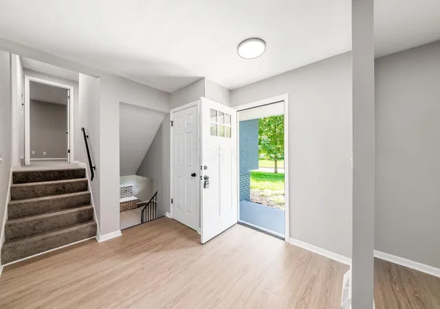 Photo 4 of Single family home for sale at 1344 Yorktown Rd, Columbus, OH 43232 | MLS# 226024222 | Listing updated on 2026-07-28