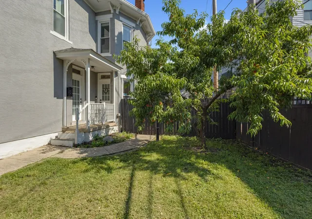 5th image of 30 Clark Pl, Columbus, OH 43201 | MLS# 226024936