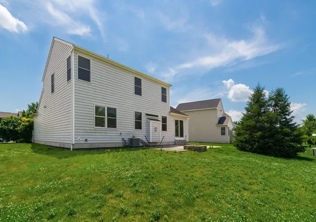 Homes for sale in Lewis Center, OH | 1665 Daffodil Pl, Lewis Center, OH 43035 | MLS# 226024379