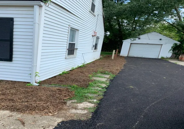 Photo 4 of Single family home for sale at 2324 Agler Rd, Columbus, OH 43224 | MLS# 226024219 | Listing updated on 2026-09-12