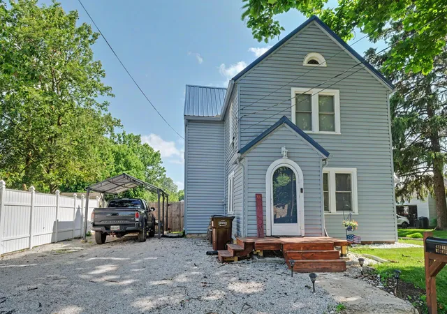 Photo 1 of Single family home for sale at 423 Erie St, Galion, OH 44833 | MLS# 226024324 | Listing updated on 2026-09-09