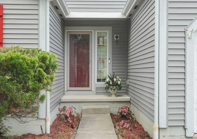 Photo 3 of Single family home for sale at 2190 Slate Cvs Rd, Grove City, OH 43123 | MLS# 226024241 | Listing updated on 2026-07-28