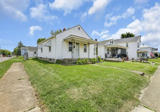 Homes for sale in Lancaster, OH | 740 N Pierce Ave, Lancaster, OH 43130 | MLS# 226024274