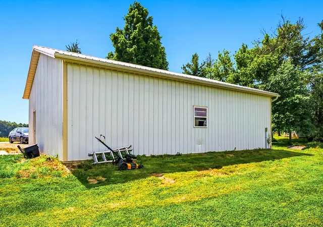 Homes for sale in Marengo, OH | 708 County Road 24, Marengo, OH 43334 | MLS# 226025627