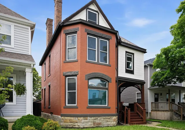 Homes for sale in Columbus, OH | 811 Oakwood Ave, Columbus, OH 43206 | MLS# 226024410