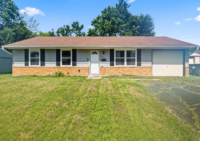 Homes for sale in New Carlisle, OH | 939 Firwood Dr, New Carlisle, OH 45344 | MLS# 226024484