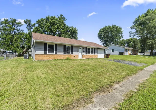 Homes for sale in New Carlisle, OH | 939 Firwood Dr, New Carlisle, OH 45344 | MLS# 226024484