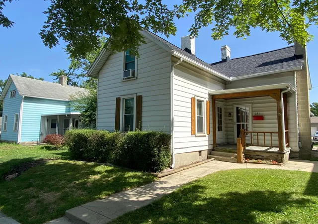 Homes for sale in Delaware, OH | 281 E Central Ave, Delaware, OH 43015 | MLS# 226024549