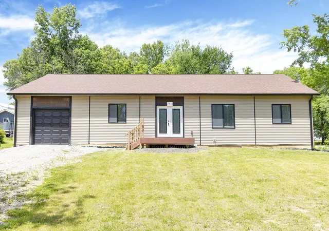 Homes for sale in Pataskala, OH | 150 Breanna Ln Sw, Pataskala, OH 43062 | MLS# 226025128