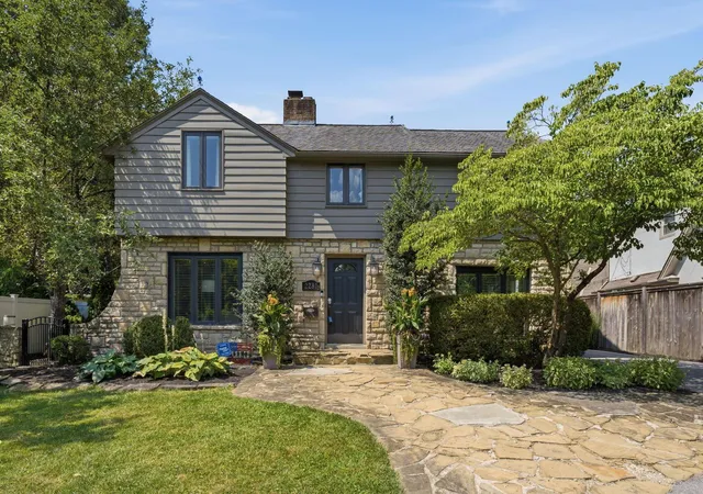 4th image of 2281 Northwest Blvd, Columbus, OH 43221 | MLS# 226024457