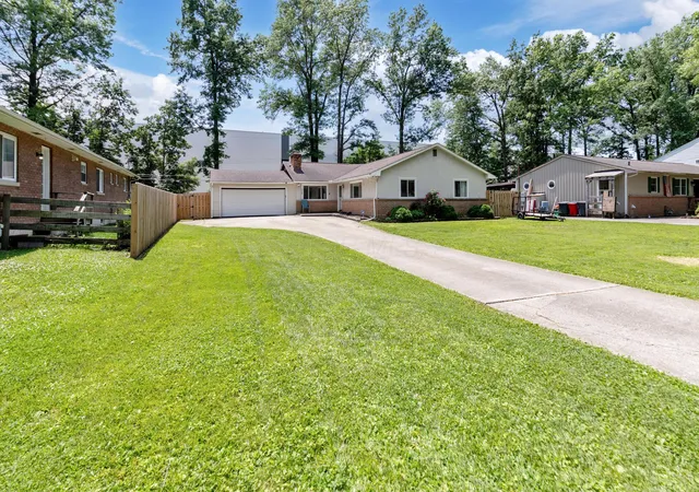 Homes for sale in Reynoldsburg, OH | 117 Charward Rd Sw, Reynoldsburg, OH 43068 | MLS# 226024649
