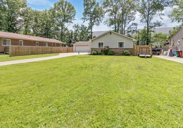 Homes for sale in Reynoldsburg, OH | 117 Charward Rd Sw, Reynoldsburg, OH 43068 | MLS# 226024649