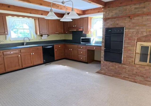 2nd image of 7825 Fairlawn Dr, Pickerington, OH 43147 | MLS# 226024374