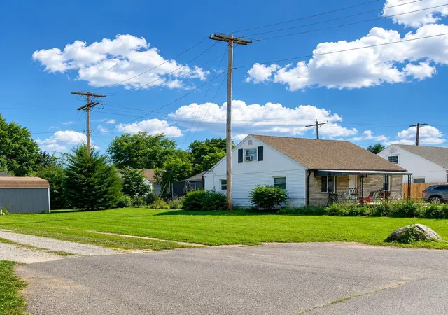 Photo 2 of Land for sale at 765 Lawndale Ave, Columbus, OH 43207 | MLS# 226024365 | Listing updated on 2026-09-14