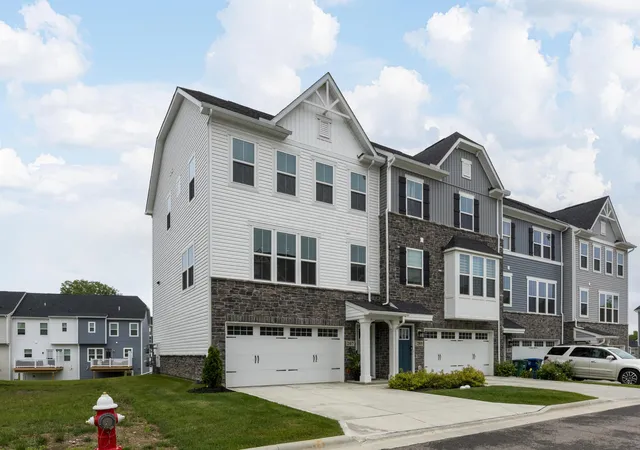 Photo 2 of Single family home for sale at 207 Via Veneto, Delaware, OH 43015 | MLS# 226024384 | Listing updated on 2026-10-02
