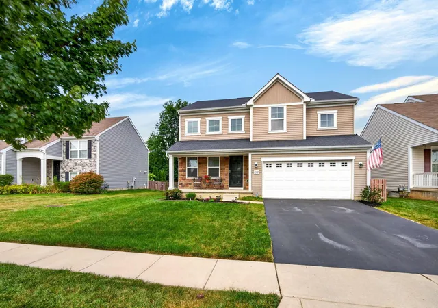 Homes for sale in Grove City, OH | 2389 Sky Valley Dr, Grove City, OH 43123 | MLS# 226025590