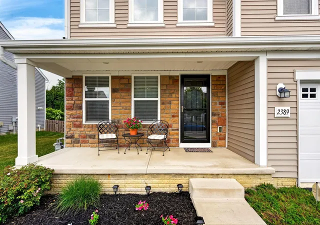 Homes for sale in Grove City, OH | 2389 Sky Valley Dr, Grove City, OH 43123 | MLS# 226025590