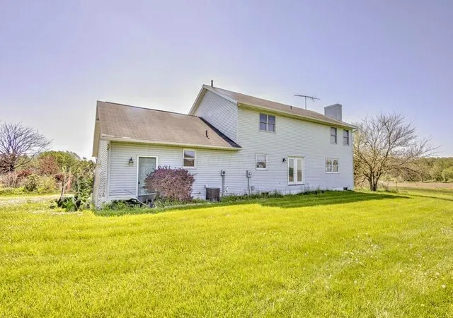 Homes for sale in Gambier, OH | 8381 Horn Rd, Gambier, OH 43022 | MLS# 226024404